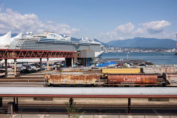 Vancouver_PortofVancouver_6243980_02