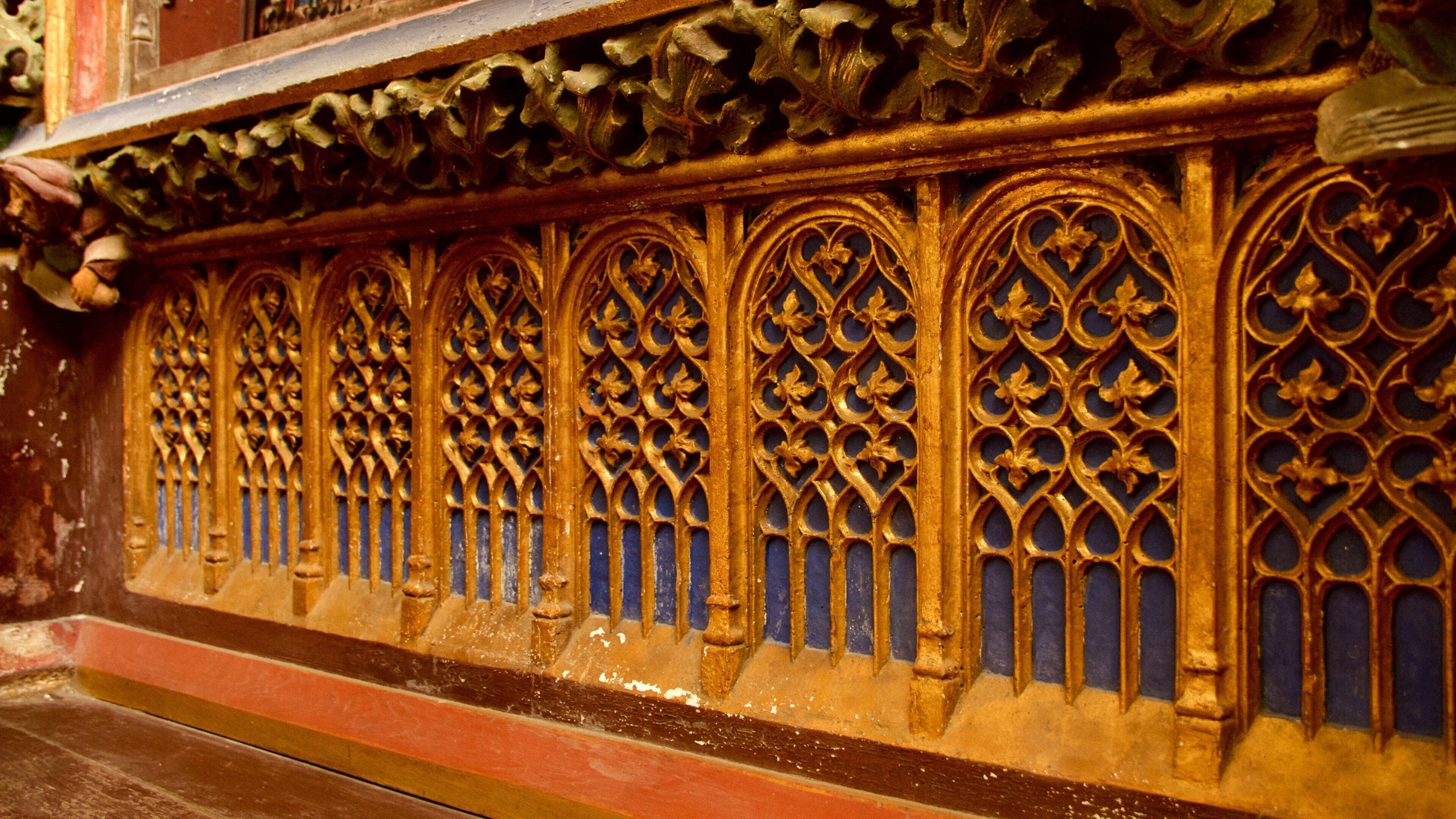 Saint-Vulfran Cathedral showing a church or cathedral and heritage elements