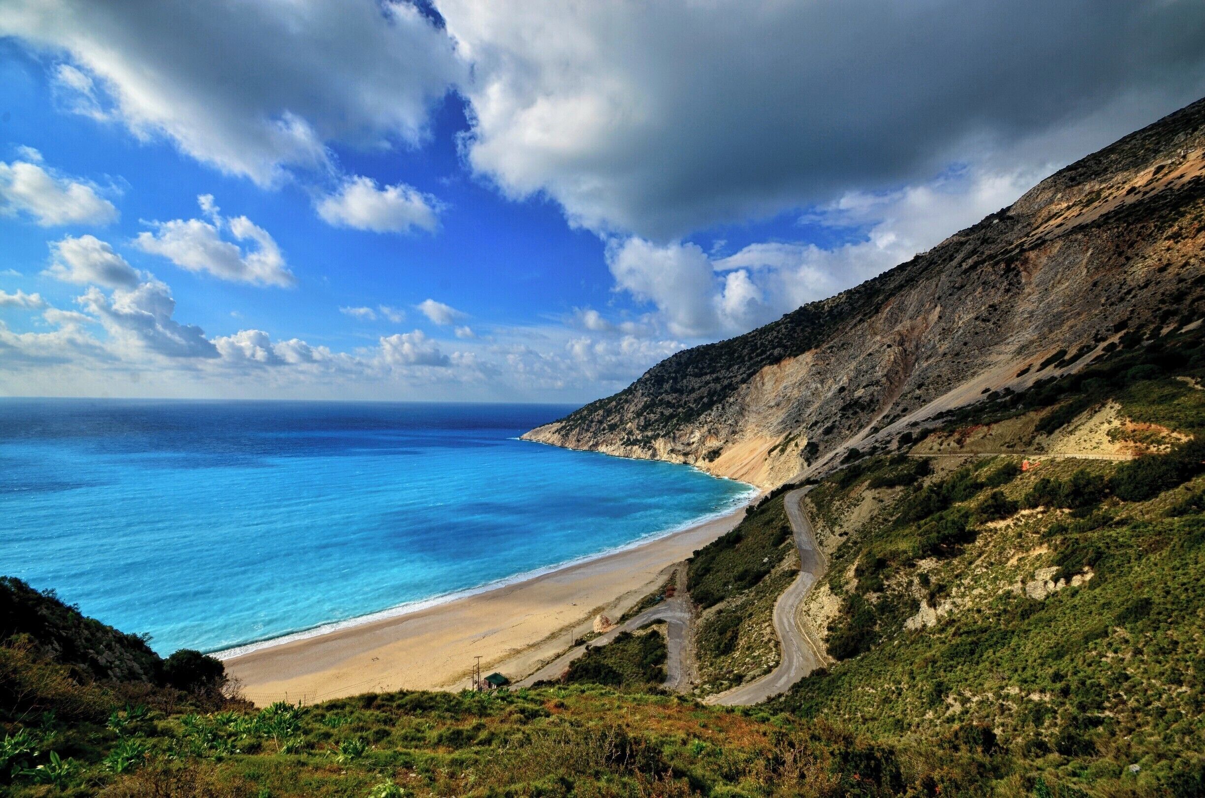 You know it is a perfect day when you take that beautiful winding road leading to an enchanting beach!

Cyan #blue divine abode!

#myrtosbeach
