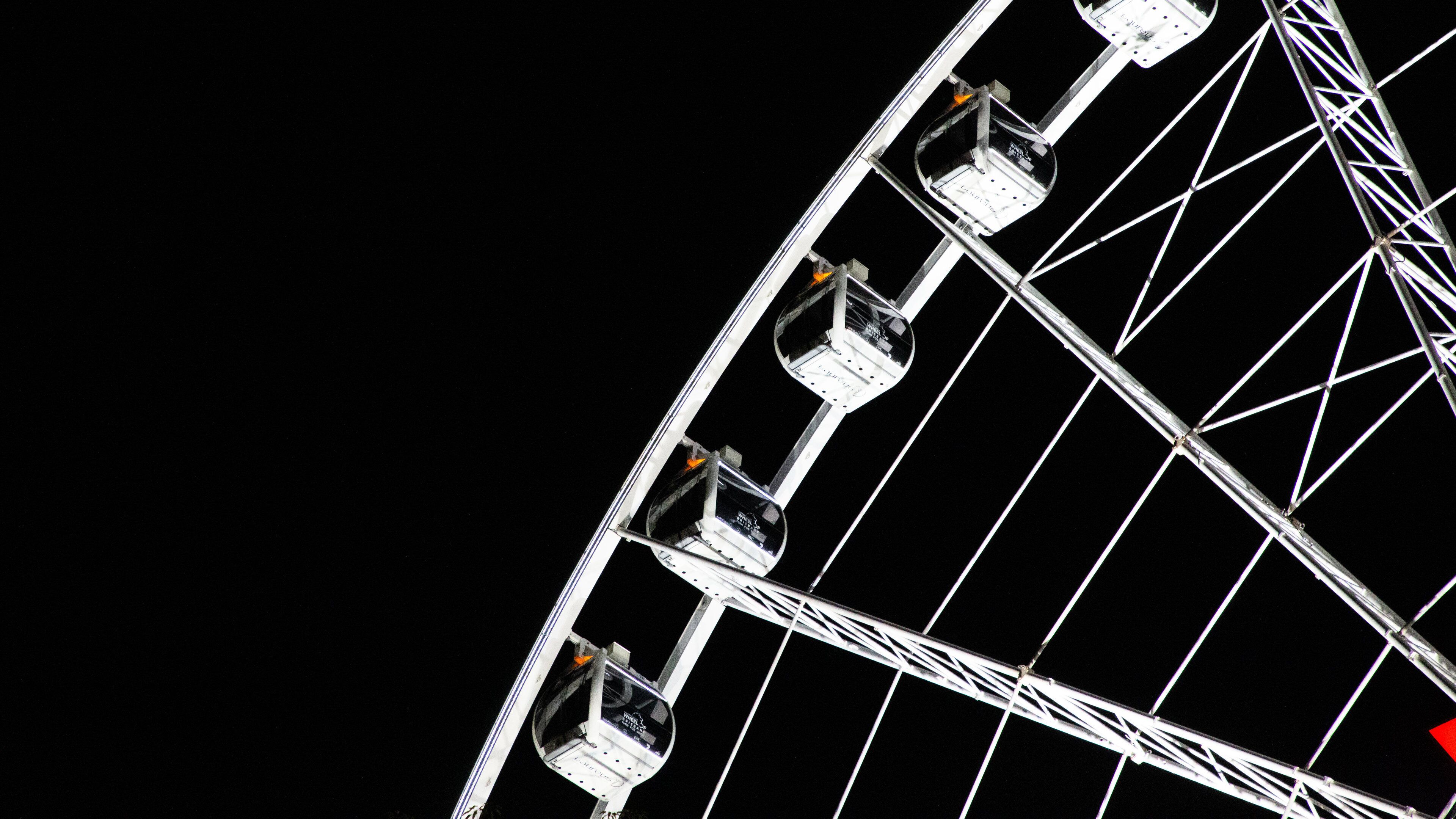 South Bank Parklands featuring views and night scenes