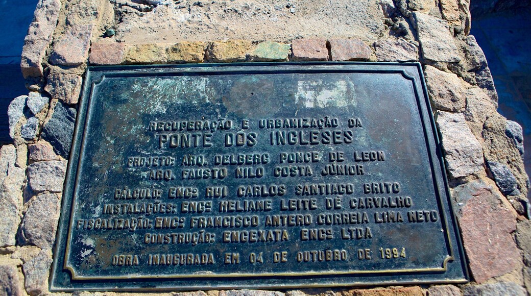 Ponte dos Ingleses que incluye señalización