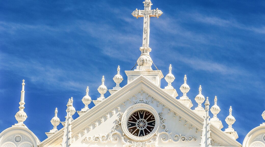It's Front facade of the Santa Ana of San Salvador, El Salvador