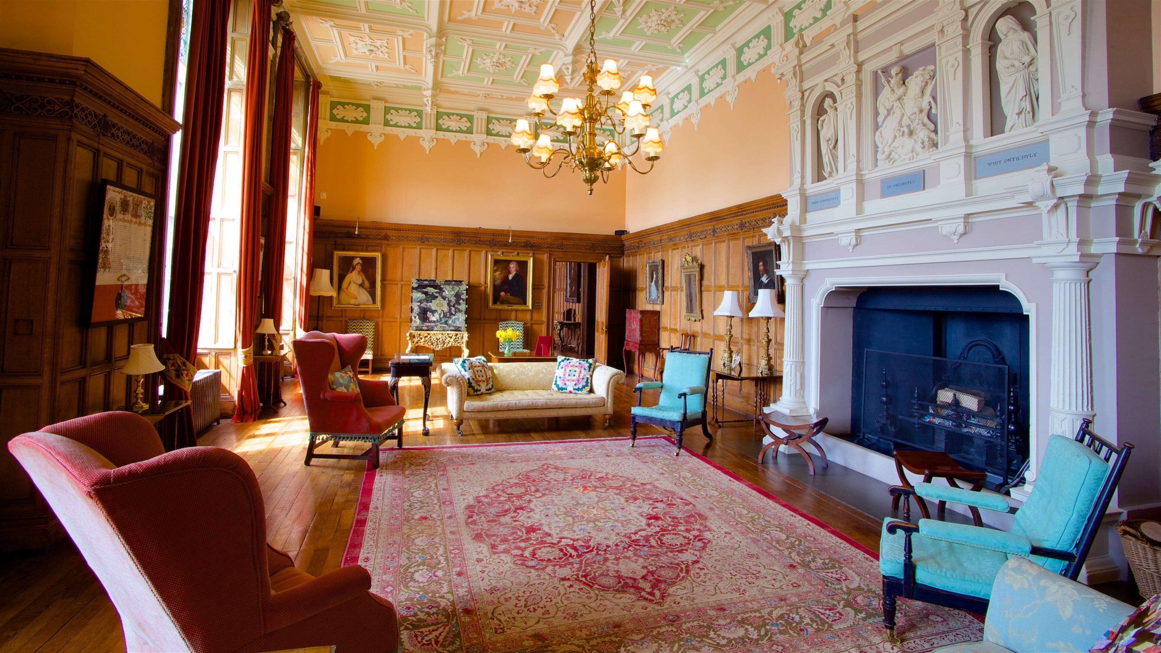 알리 홀 을 특징 문화유산 요소, 예술 과 실내 전경