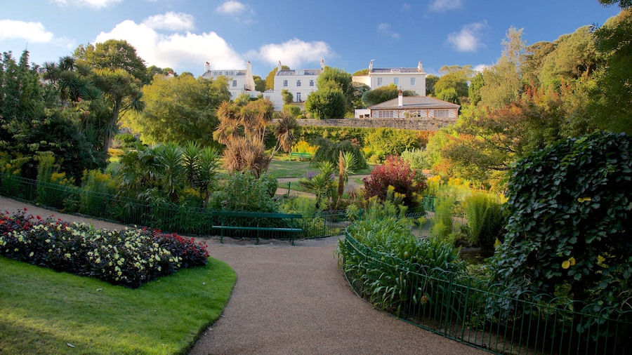 Candie Gardens inclusief een tuin en wilde bloemen