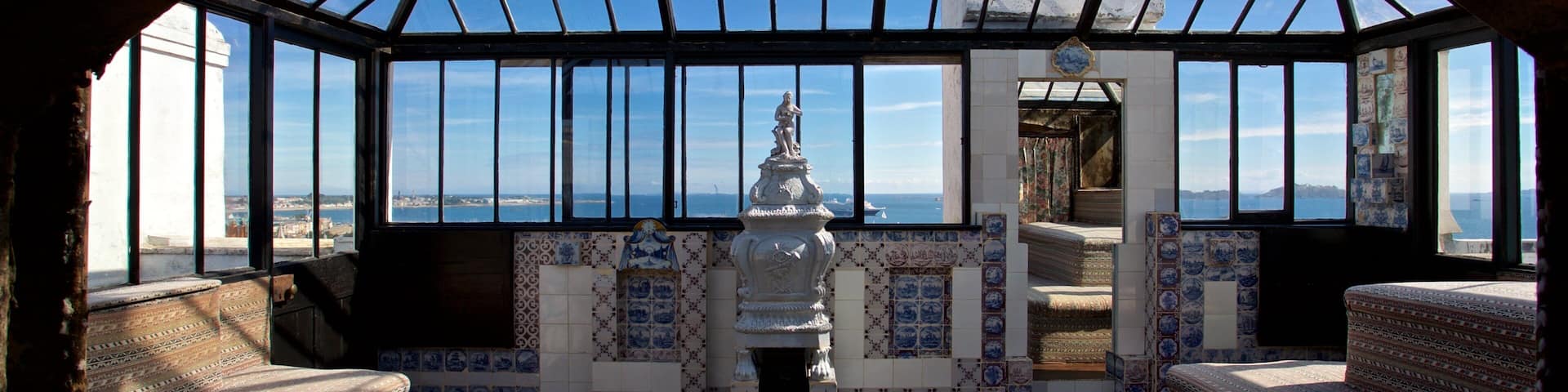 Victor Hugo House which includes interior views, heritage elements and a house