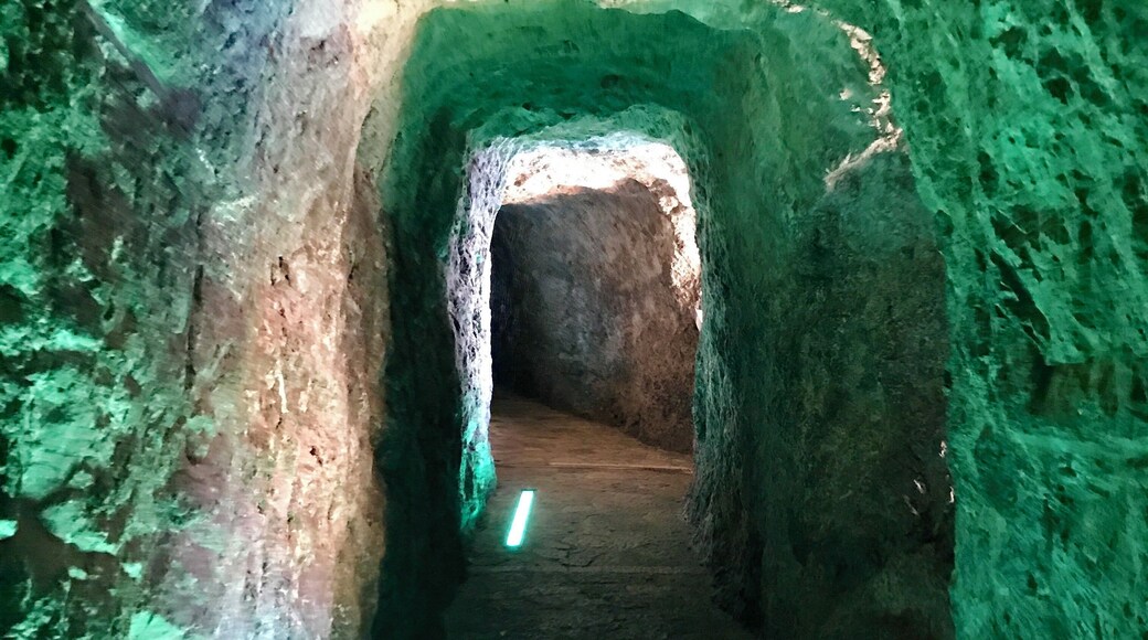 The way down to the beach...