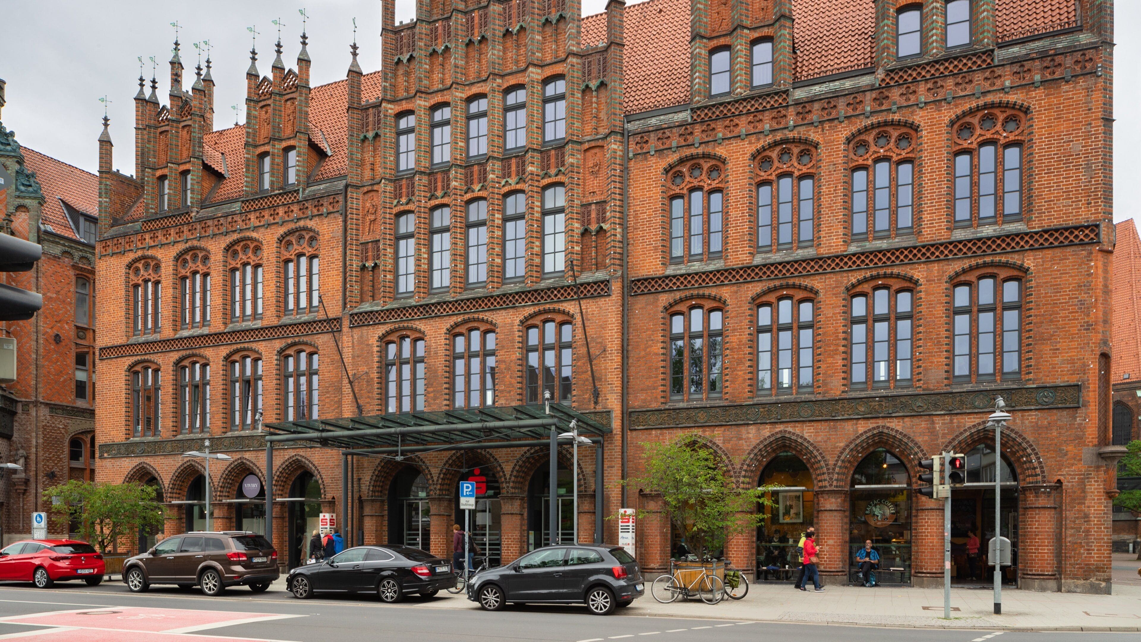 Old Town Hall featuring heritage architecture