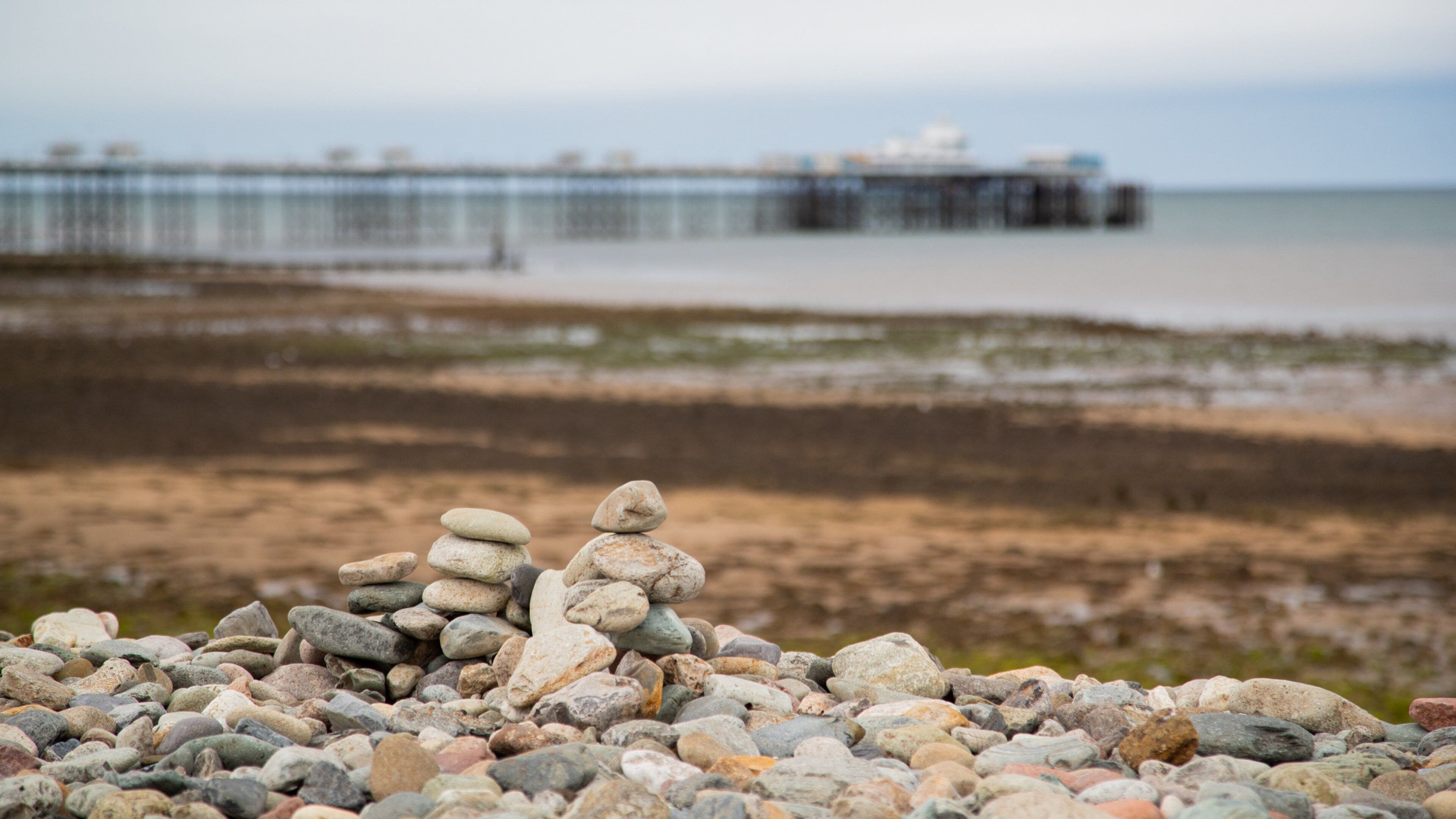 Promenade showing a pebble beach