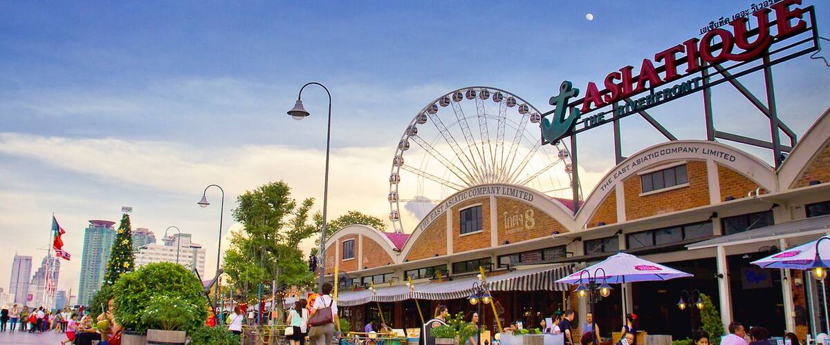 Asiatique The Riverfront
