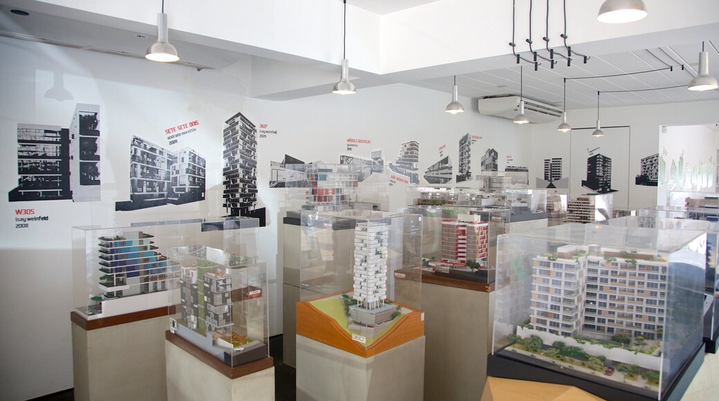 Vila Madalena showing interior views