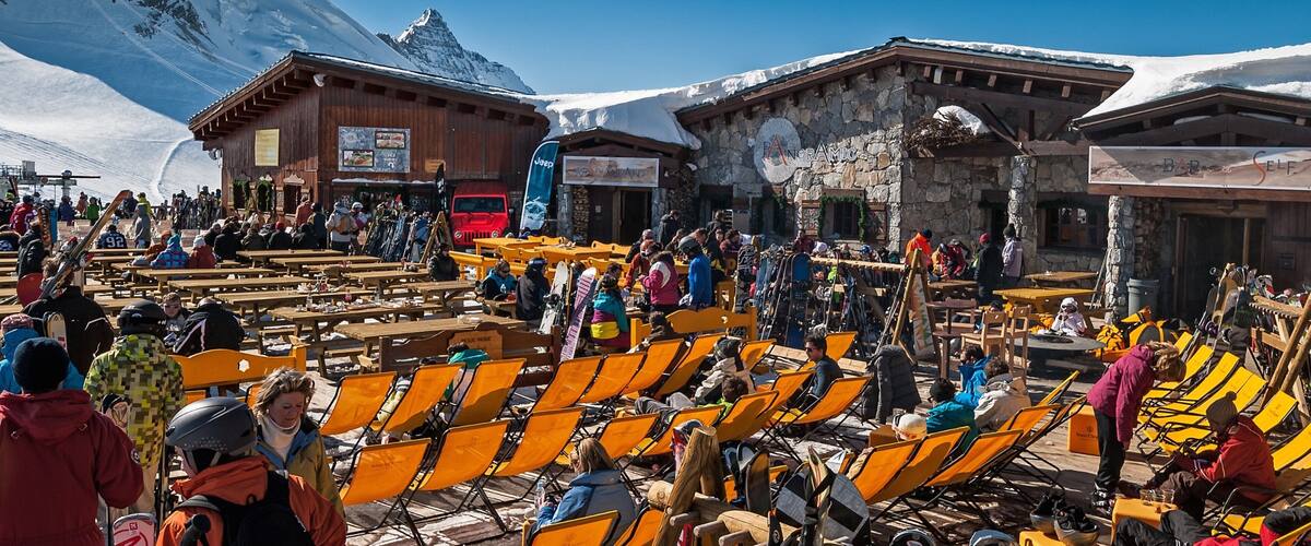 Alpes du Nord which includes snow and après ski as well as a large group of people