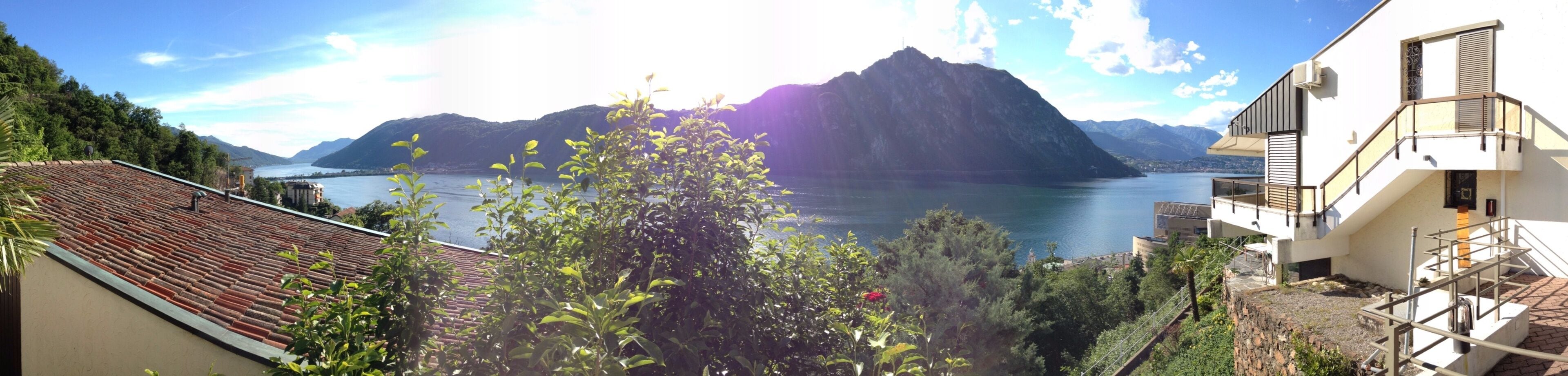 Вид на озеро Лугано и Campione