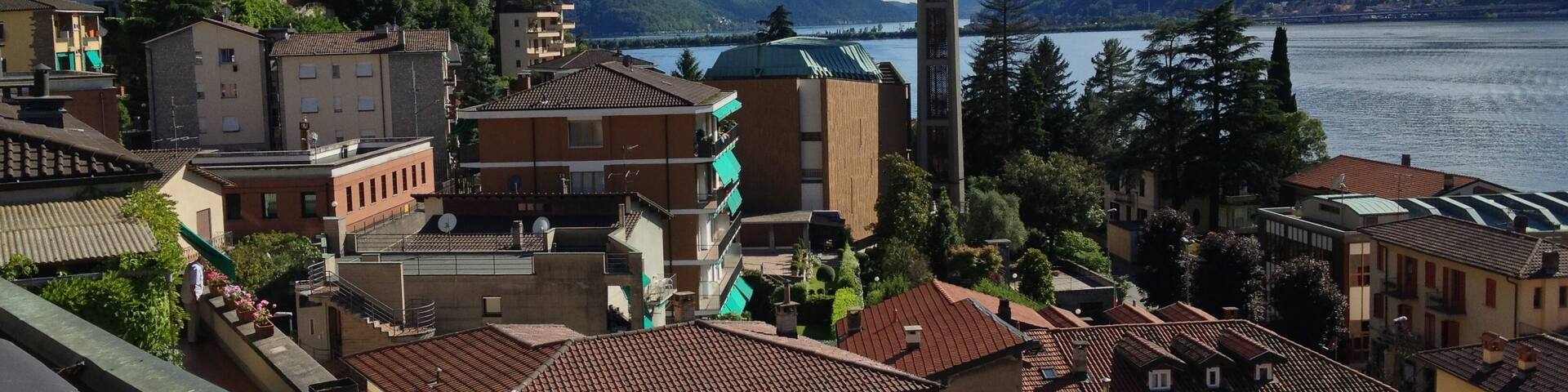 Вид на озеро Лугано и Campione