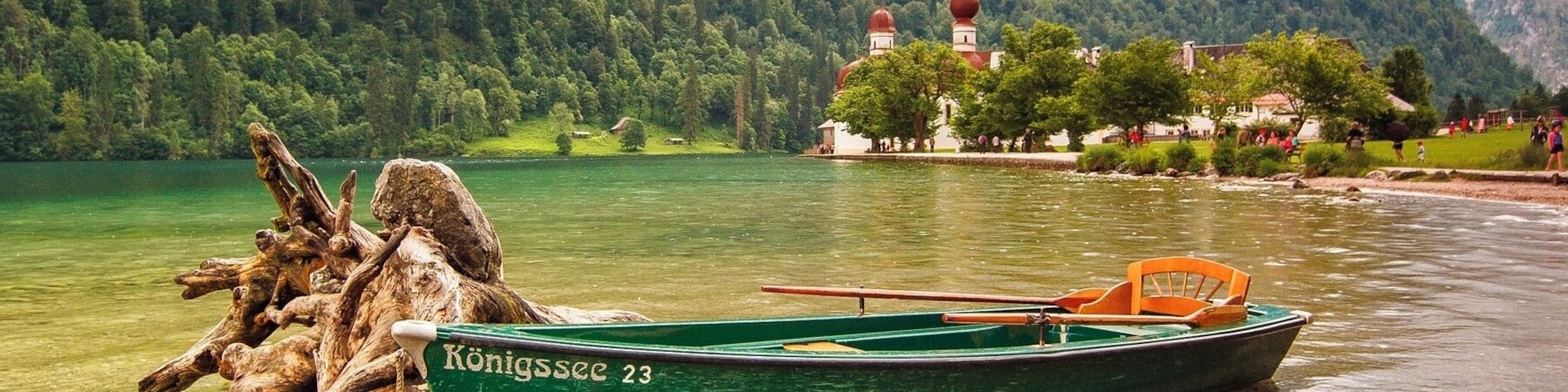 Lake Königssee is a natural lake south of Berchtesgaden in Bavaria and west of Salzburg in Austria. Königssee is the third deepest lake in Germany. It is also known as the cleanest lake in Germany. Only electric-powered (or man-powered) boats are permitted on the lake.
St. Bartholomä is a pilgrimage church located on a peninsula on Lake Königssee. St. Bartholomä can only be reached by boat or via hiking trails through the surrounding mountains.
#Green