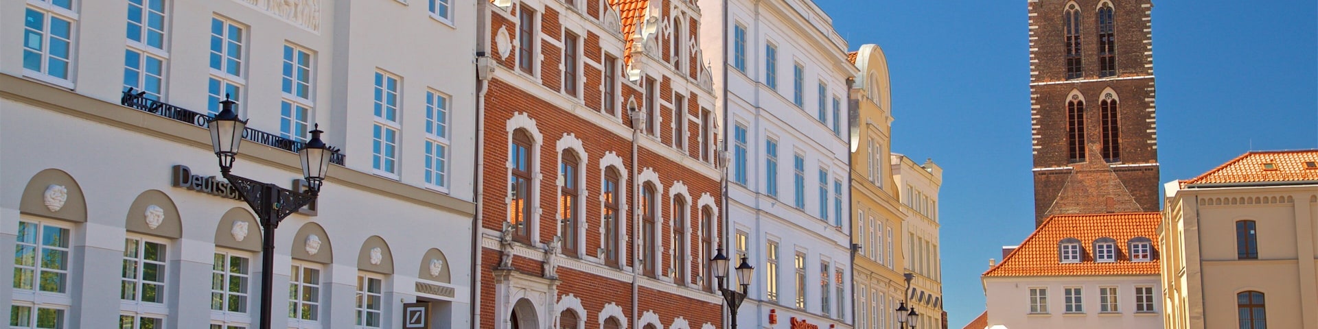Praça do Mercado de Wilsmer que inclui elementos de patrimônio