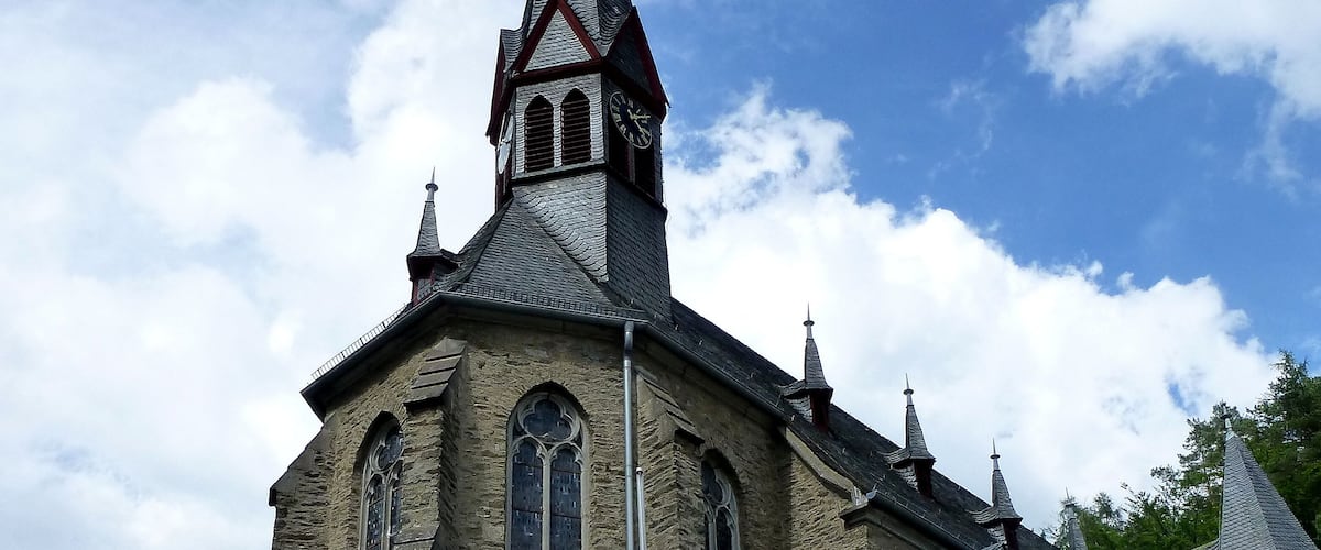 Schmitten - Kath. Kirche St. Karl Borromäus