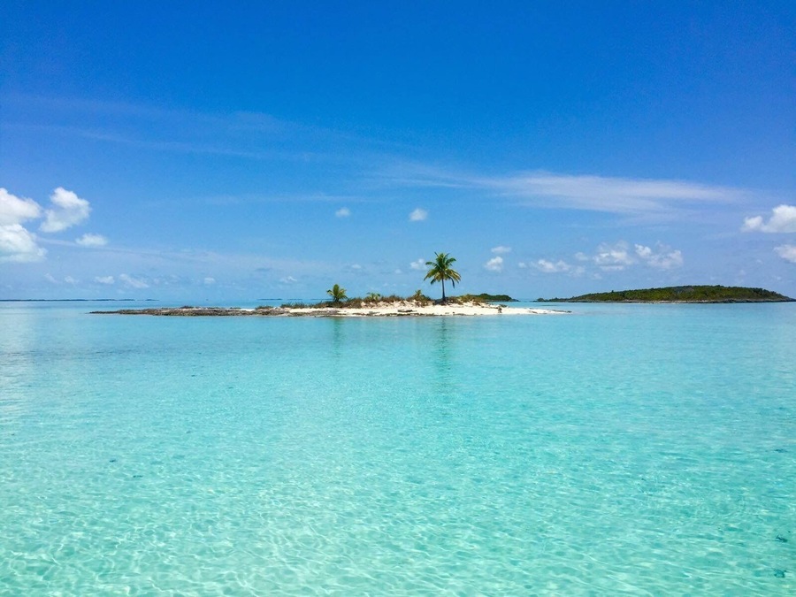A little piece of #paradise in The #Bahamas. #EndlessSummer