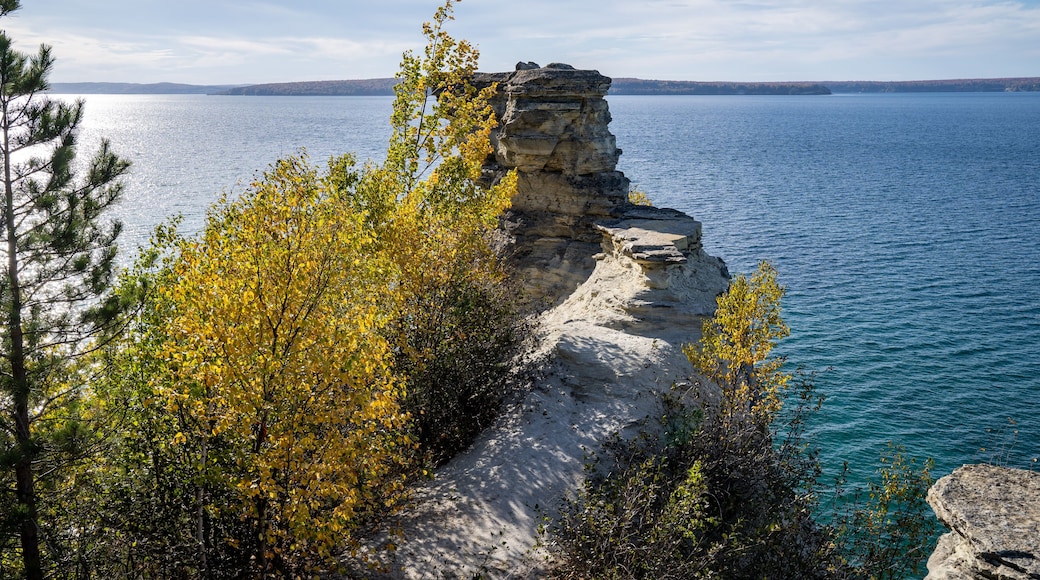 Miners Castle rock formation along Lake Superior in the fall, at Pictured Rocks National Lakeshore Michigan