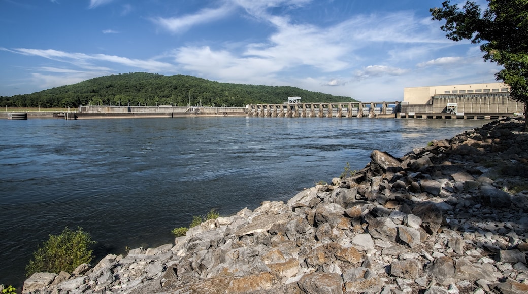 Joe wheeler dam spillway guntersville alabama usa 7, Shutterstock ID 174721910, purchase_order: SP-1269 HA 2018 Batch 1, Order: , client: , other: