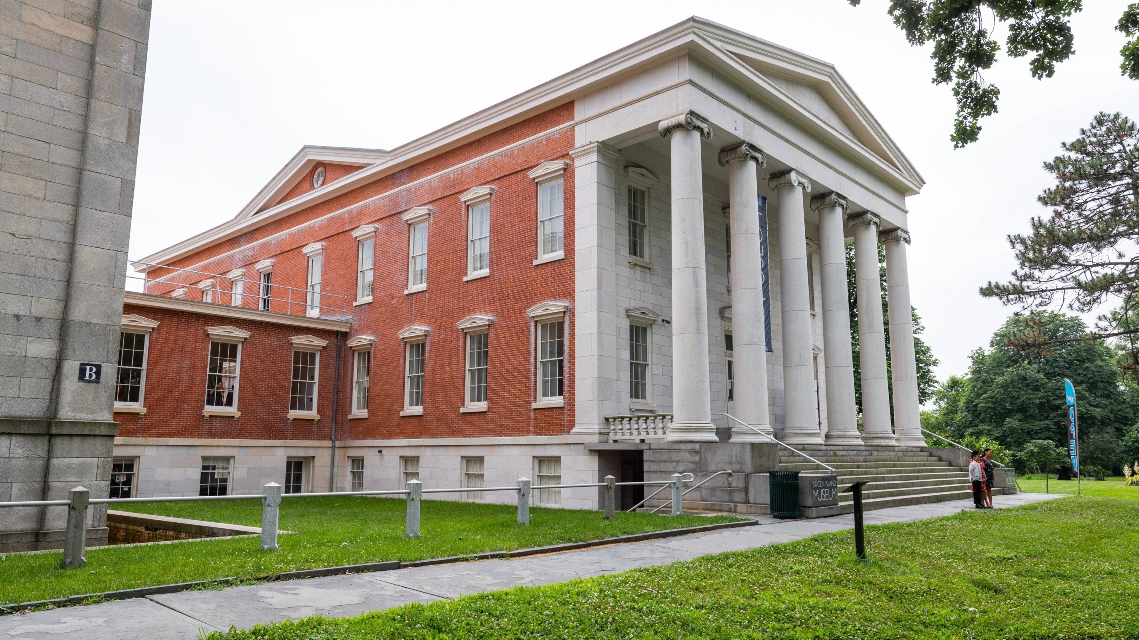 Staten Island Museum featuring heritage architecture