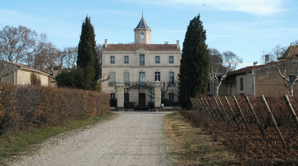 Servian (Hérault) - château de Sainte-Rose.