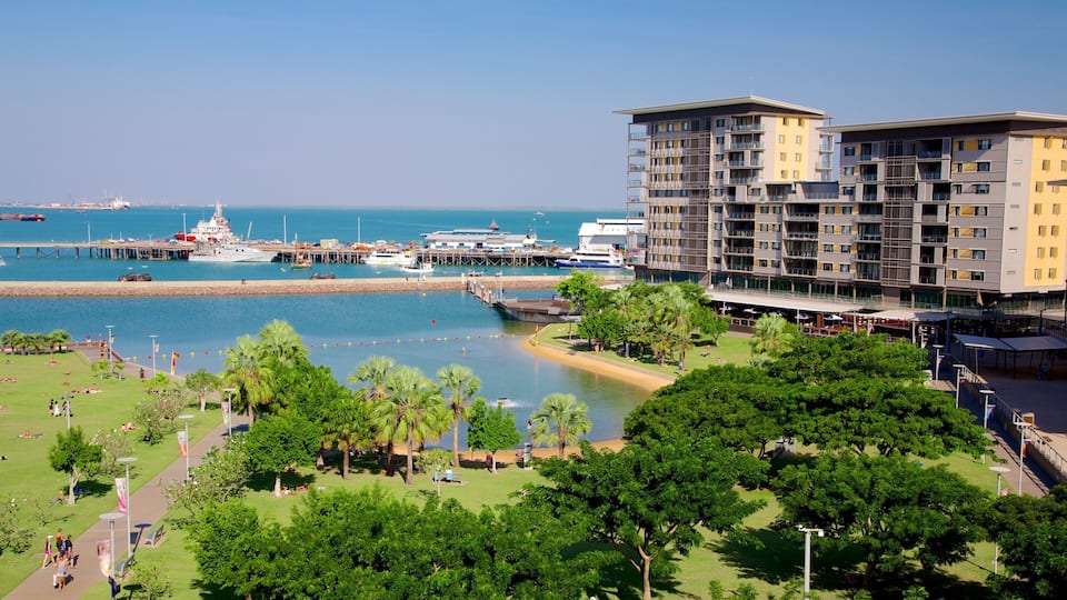 Darwin Waterfront which includes a coastal town and a park