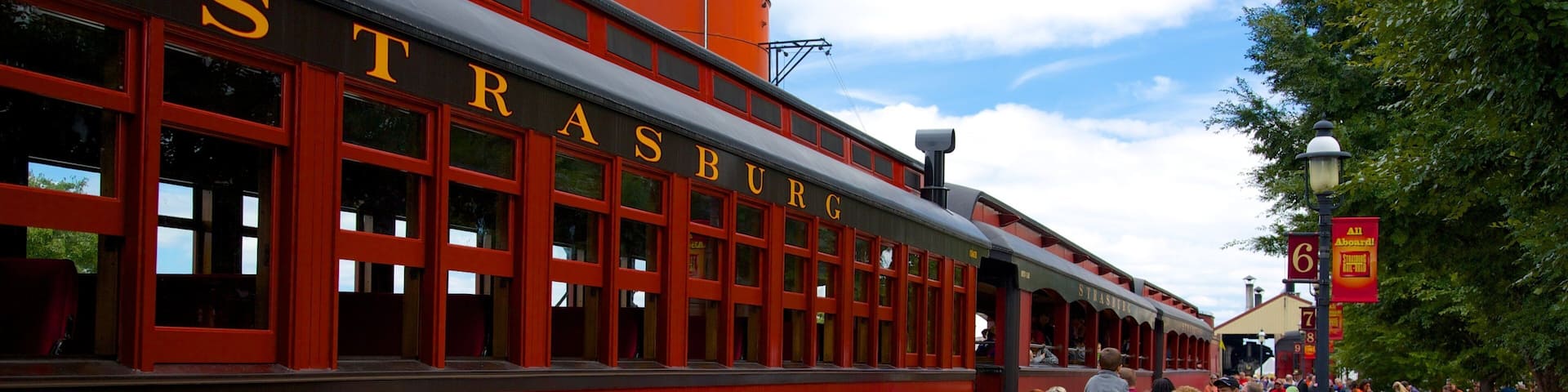 National Toy Train Museum showing railway items