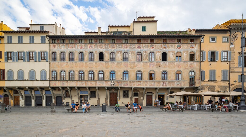 Arcetri showing a square or plaza