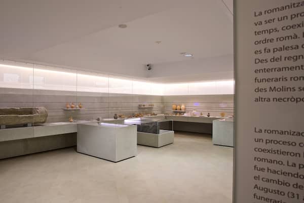 Necropolis del Puig des Molins which includes interior views