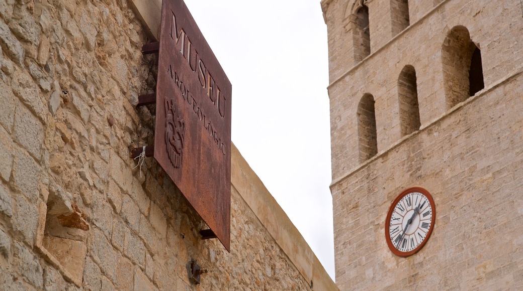 Archaeological Museum of Ibiza which includes signage