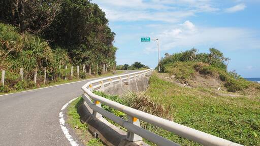 èżć
„çĄäžčäčĄ - Entering Mudan Township - 2012.02