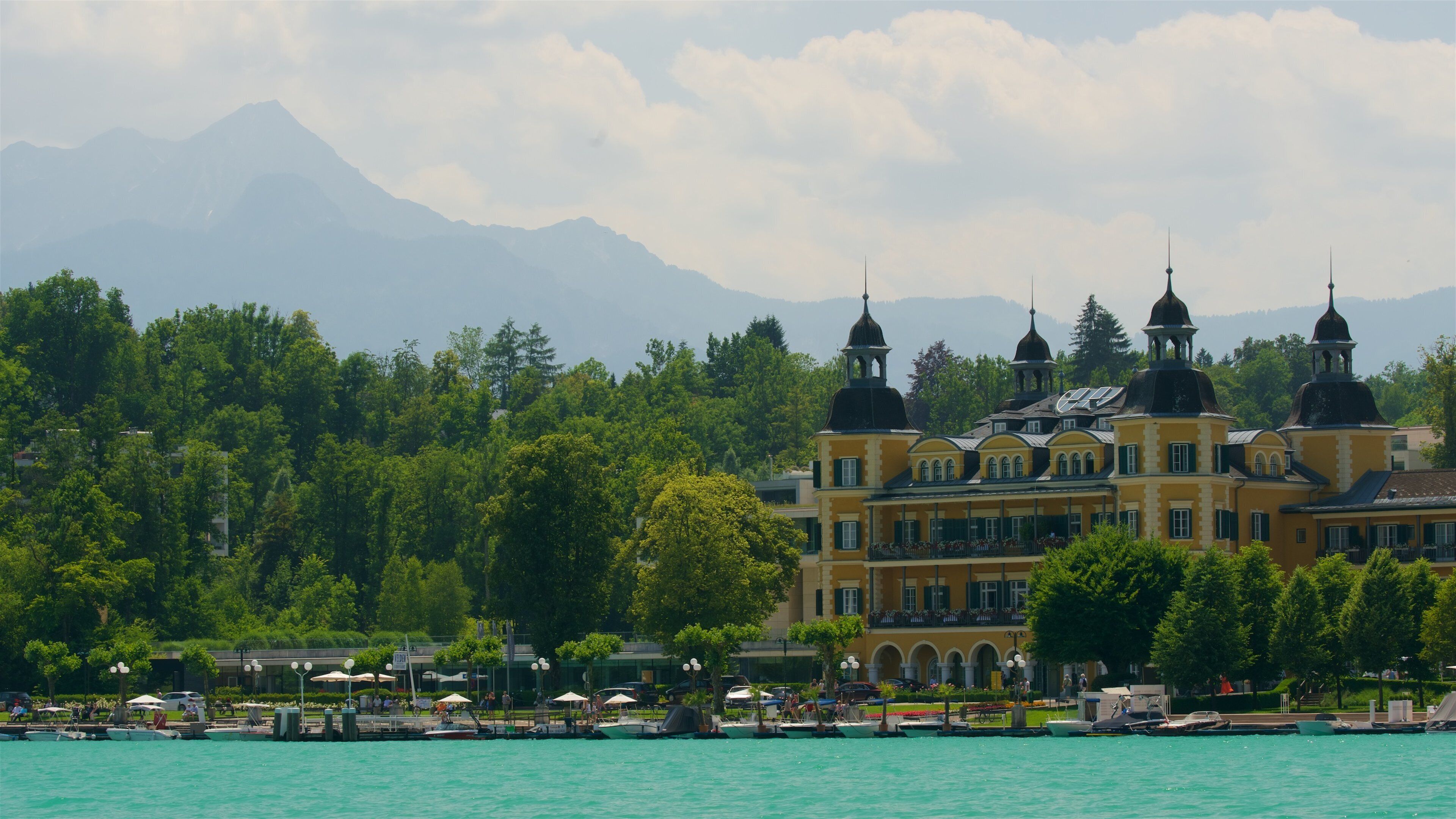 Velden am Woerthersee which includes a lake or waterhole and heritage elements