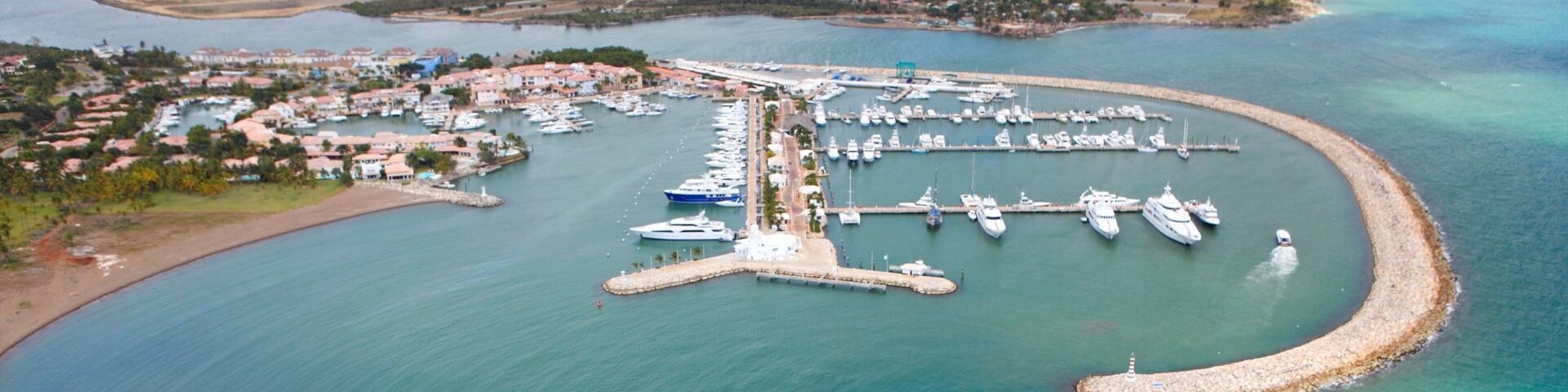 Casa de Campo Marina mit einem allgemeine Küstenansicht, Marina und Bootfahren