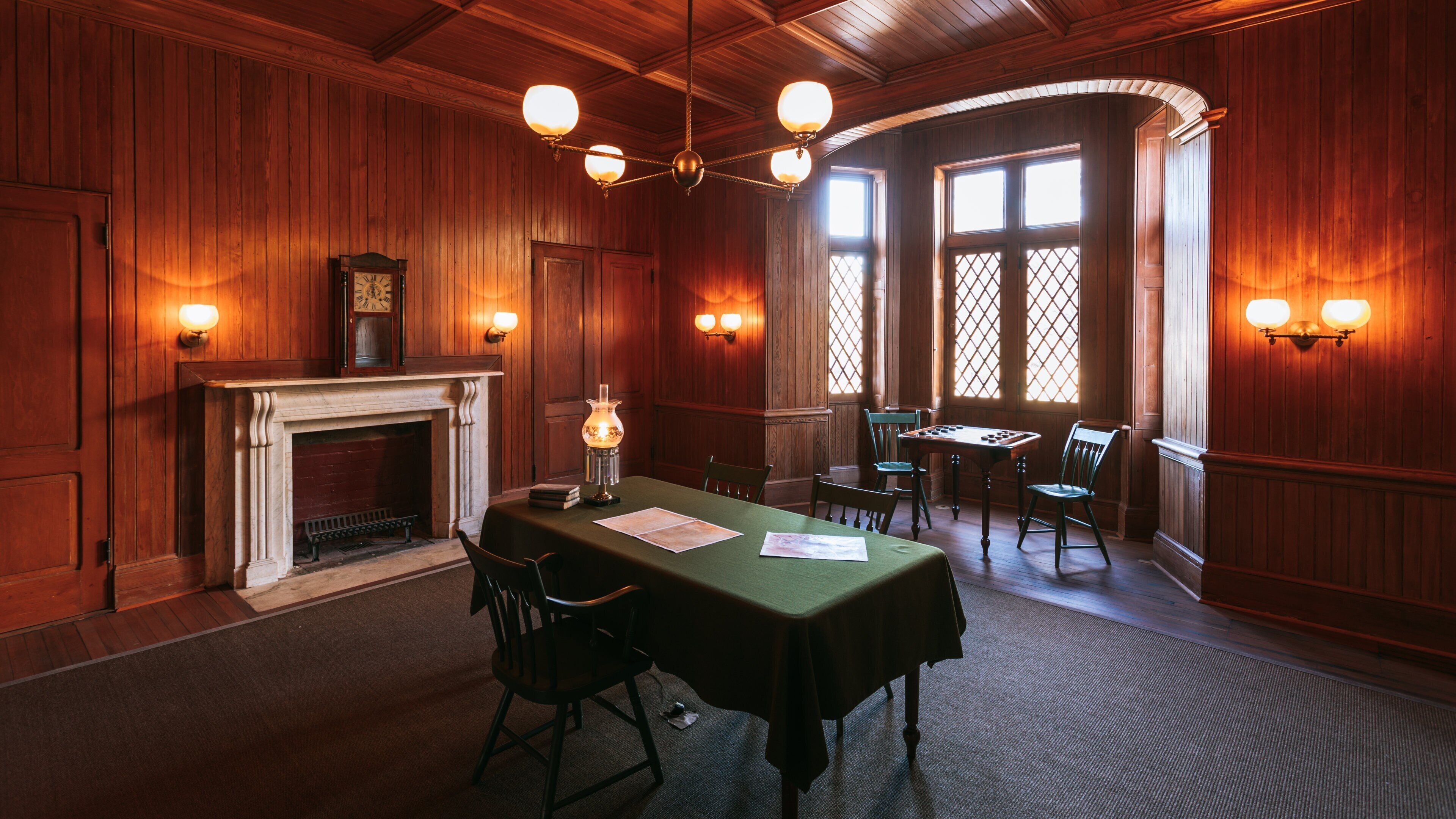 President Lincoln\'s Cottage showing heritage elements and interior views