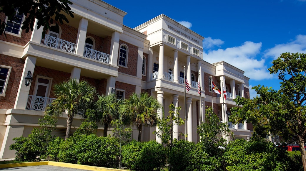 Jackson Square mettant en vedette patrimoine architectural