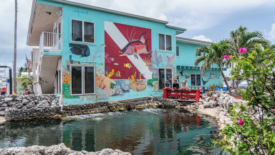 Marathon_CaptainHooksMarinaandDiveCenter_6249257-0002