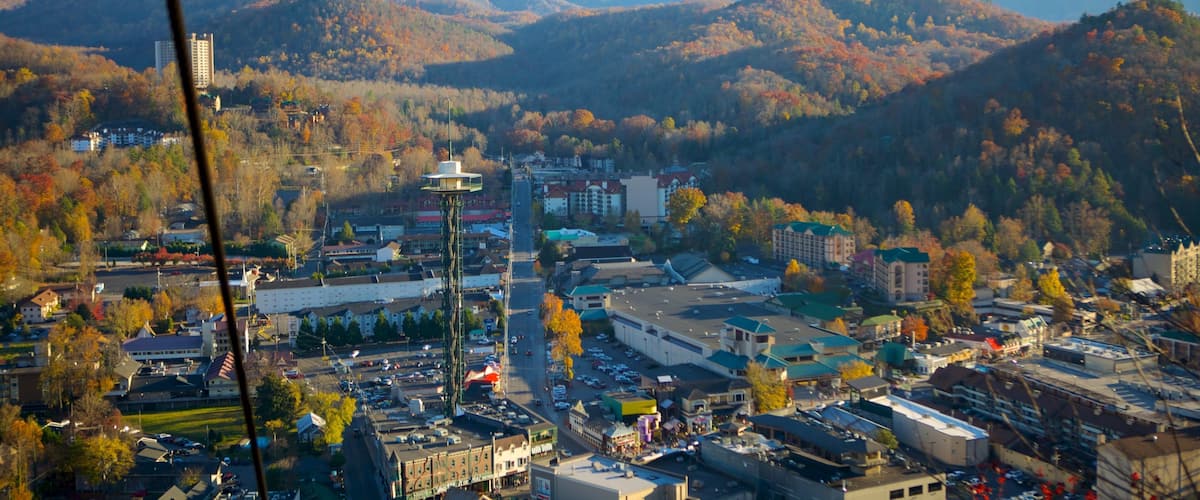 Sklift van Gatlinburg bevat bergen en herfstbladeren