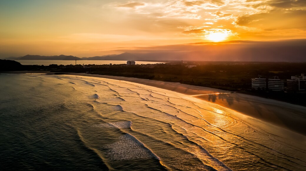 Sunset in Riviera de Sao Lourenco 01