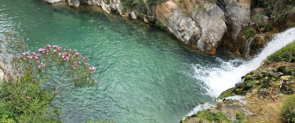 Amazing place, walk for 1-1.5 hours, swim, take photos have fun.