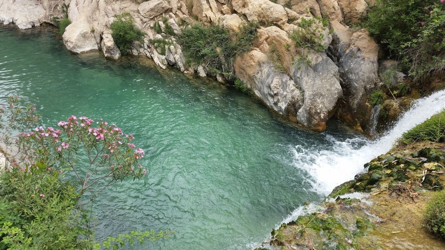 Amazing place, walk for 1-1.5 hours, swim, take photos have fun.