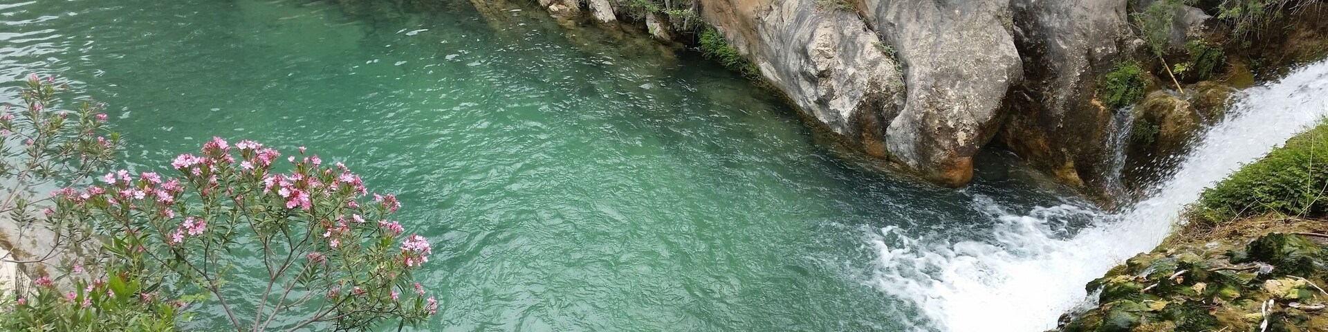 Amazing place, walk for 1-1.5 hours, swim, take photos have fun.