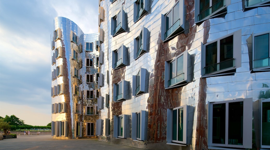 Gehry Buildings
