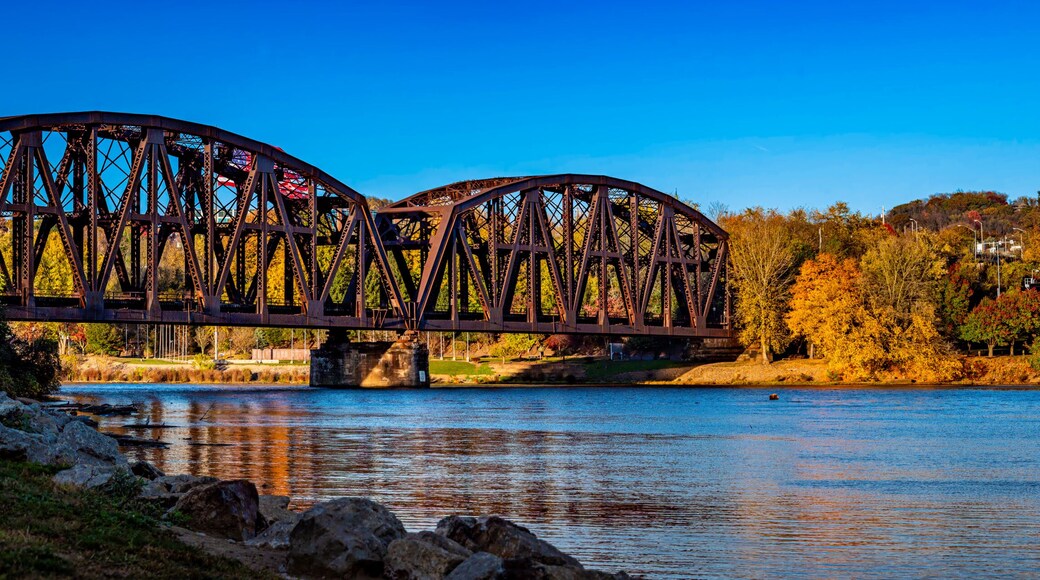 Bridgewater Crossing at Sunset