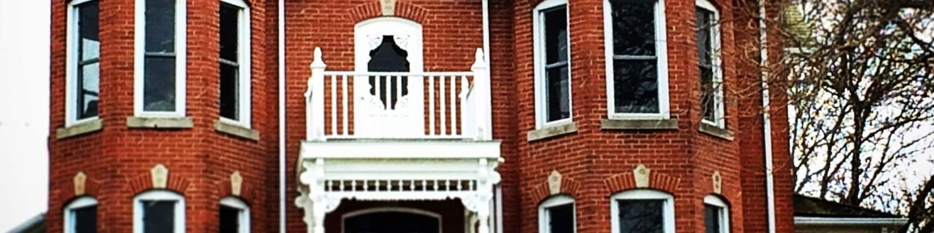 A gem in Niagara - the historic home that serves as restaurant for Peninsula ridge Estates Winery.