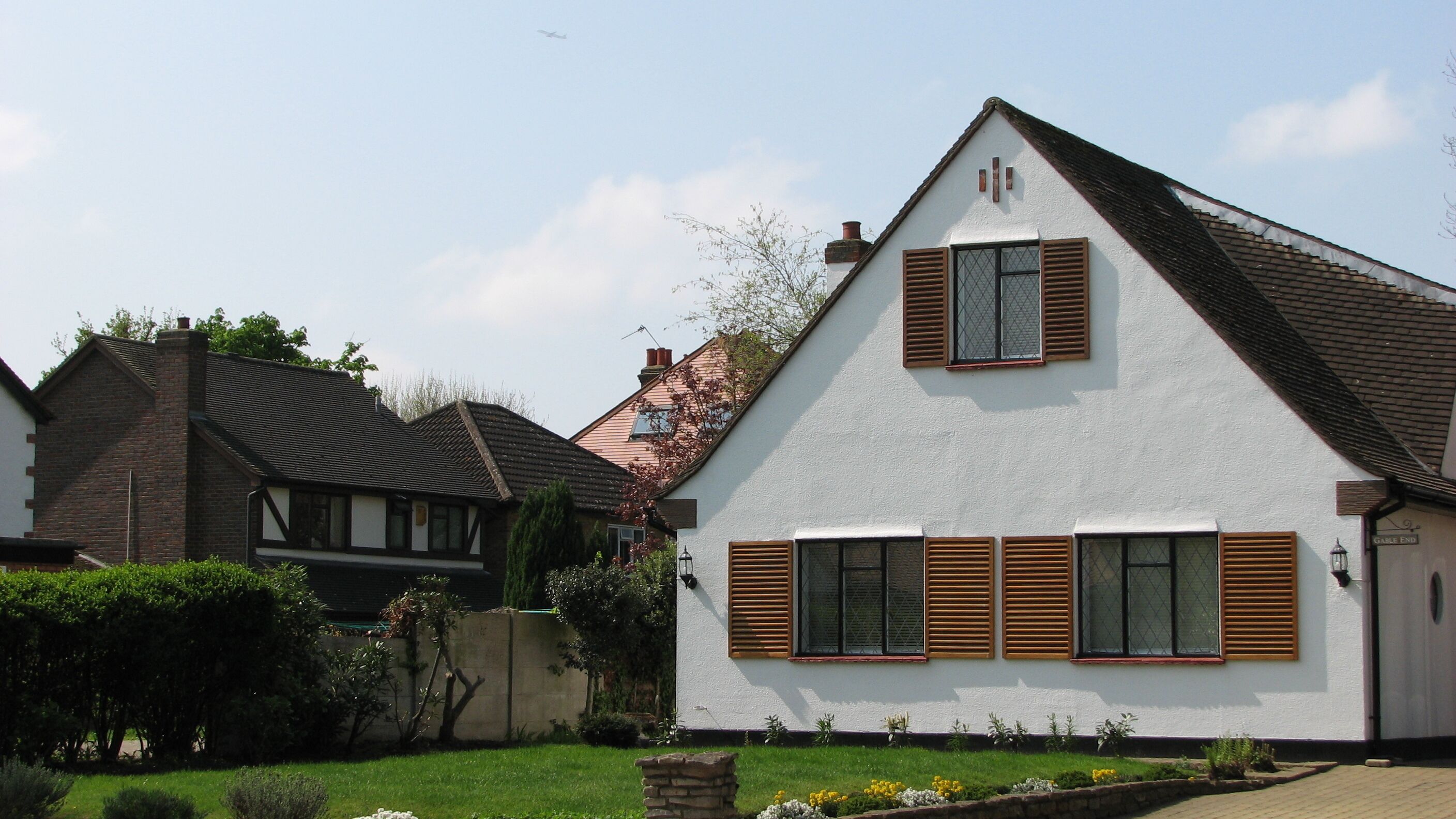 Gable End, 20b College Road, Isleworth, London TW7.