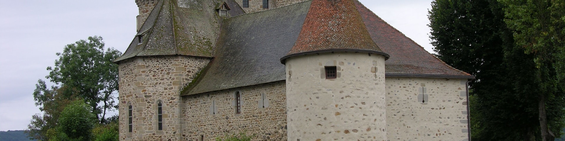 First went here back in the 1970's. We joked it was the family castle as it is de Val and our name is Devall.
The first time we went the lake had been drained for work on the dam. Latterly, it has been pretty full.