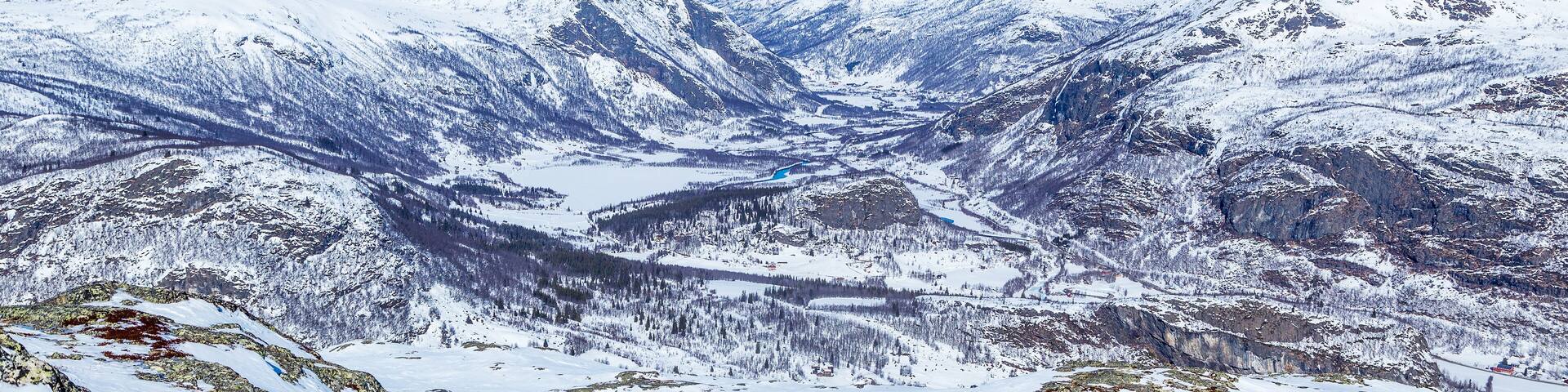 View from the top of the mountain Totten to the valley of the ri