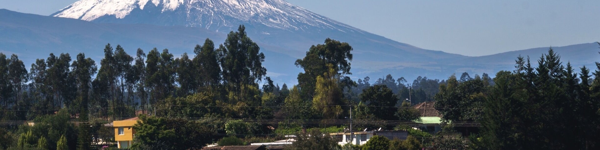 Así te recibe Ecuador al salir del aeropuerto Mariscal Sucre hacia Quito.