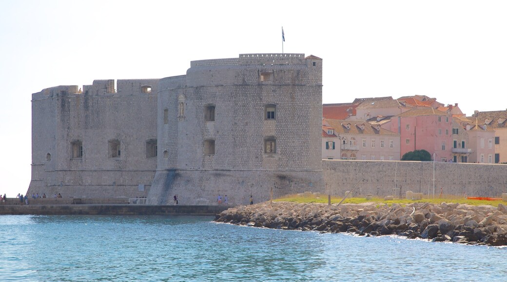 Dubrovnik Aquarium and Maritime Museum featuring heritage elements and general coastal views