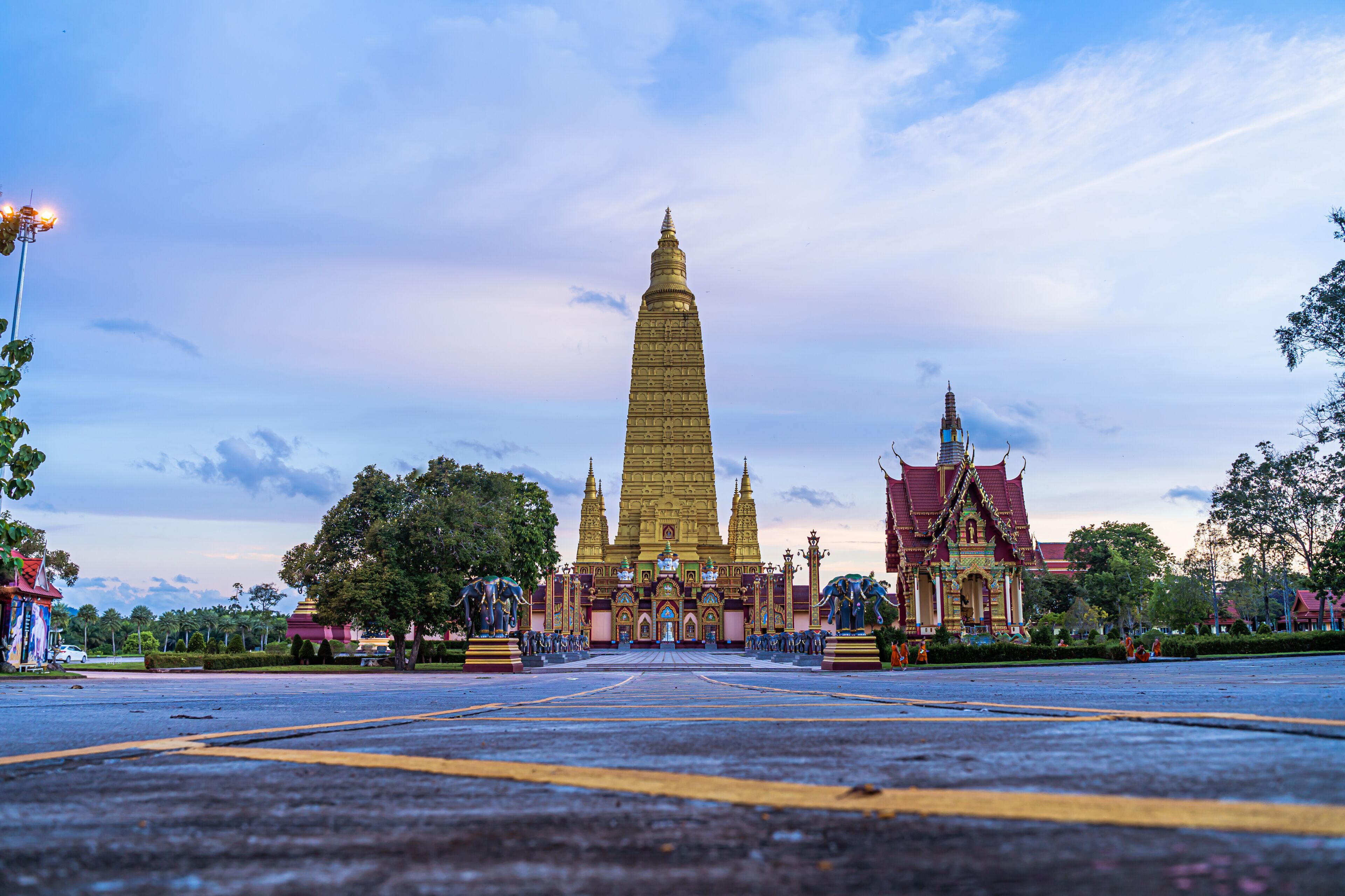 Sunset at Wat Mahathat Wachiramongkol (Wat Bang Thong) Thailand Krabi, Krabi Khlong Thom Temple 